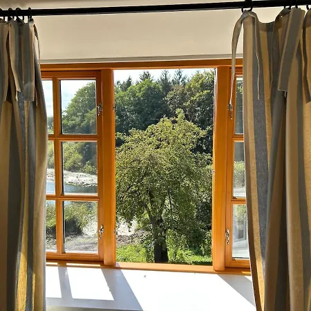 Altes Gärtnerhaus - Ein Paradies Direkt Am Wasser Ferienhaus Wahrstorf (Nordwestmecklenburg)